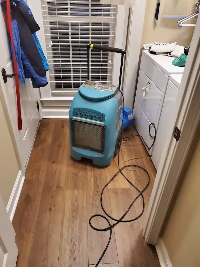 Commercial dehumidifier deployed for Flood Damage Cleanup in Port Orchard
